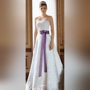 Size 6 white lace beaded bridal dress